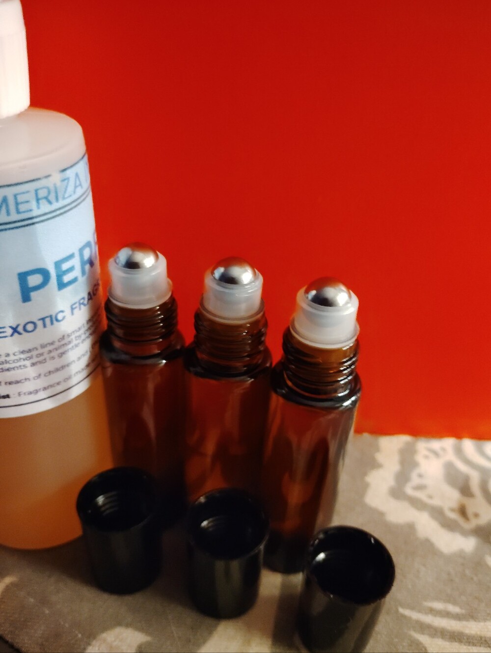 Baby Powder Scented Uncut Oil Roller Bottles (3) - Picture 5 of 7